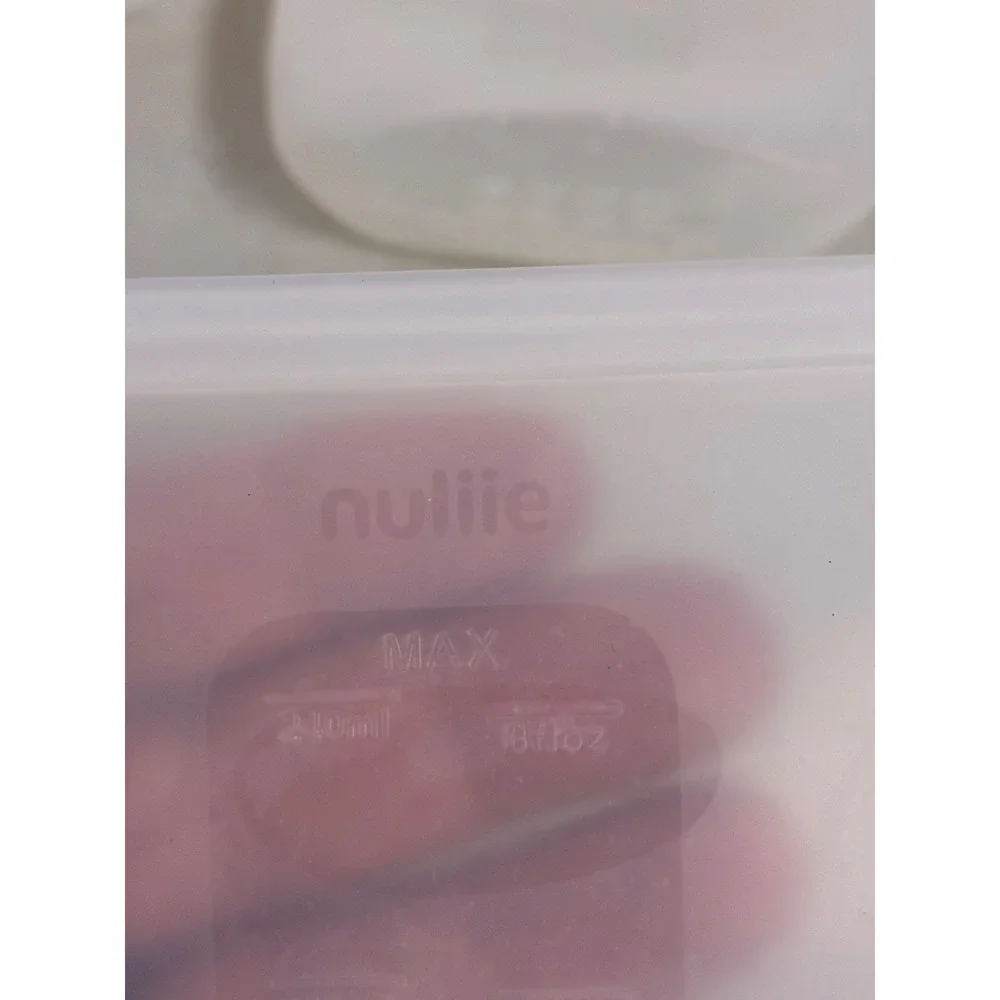 Nuliie 8 Pack Reusable Silicone Breast Milk Storage Bags 8oz‎ Leakproof BPA Free